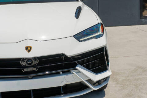 2023 Lamborghini Urus S