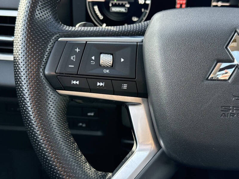 2024 Mitsubishi Outlander PHEV Ralliart