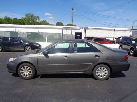 2005 Toyota Camry for sale at Cars Unlimited Inc in Lebanon TN