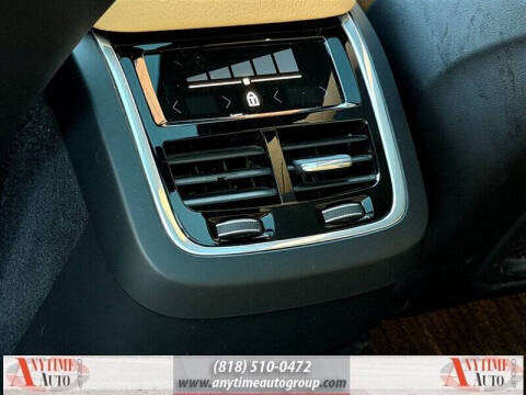 2018 Volvo XC90 T6 Momentum