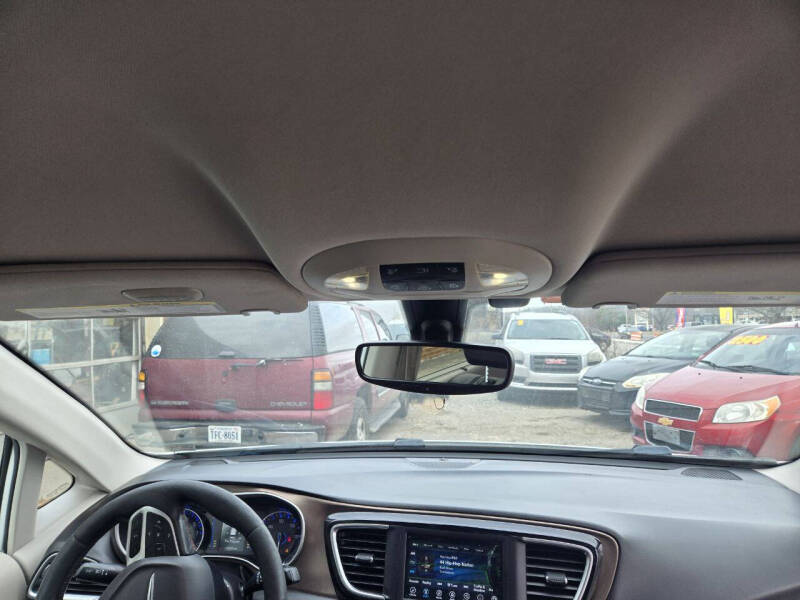 2019 Chrysler Pacifica Touring L