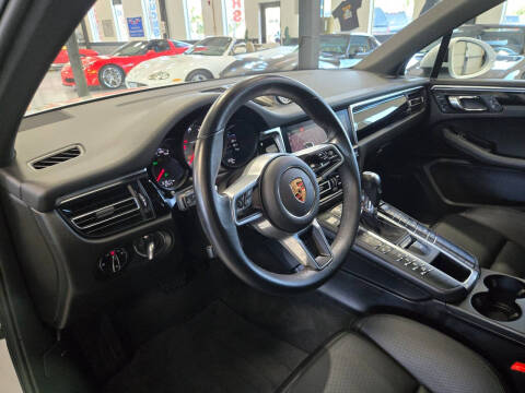 2021 Porsche Macan S