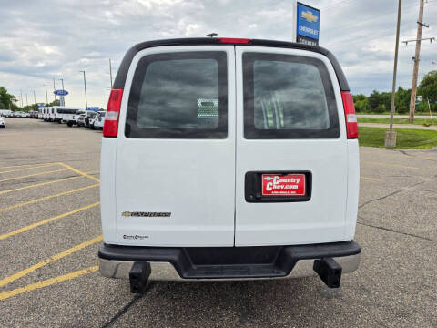 2024 Chevrolet Express 2500