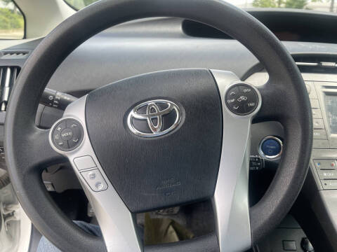 2015 Toyota Prius Three