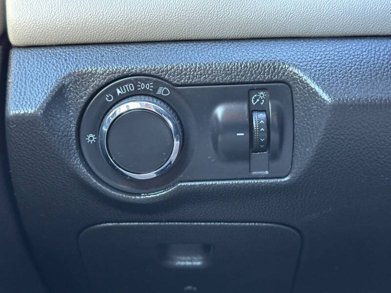 2016 Chevrolet Cruze Limited LS Auto