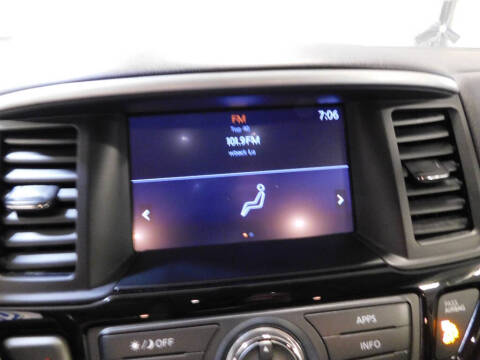 2019 Nissan Pathfinder SV