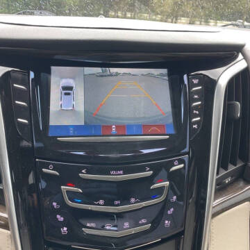 2020 Cadillac Escalade Premium Luxury