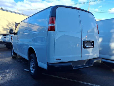 2020 Chevrolet Express 2500