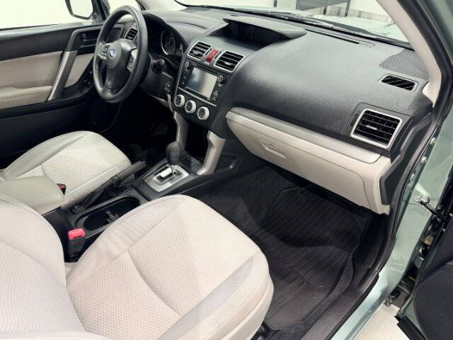 2016 Subaru Forester 2.5i