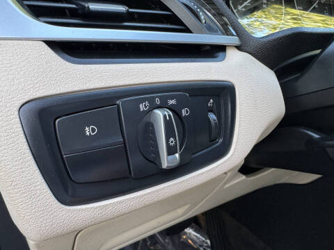 2017 BMW X1 xDrive28i