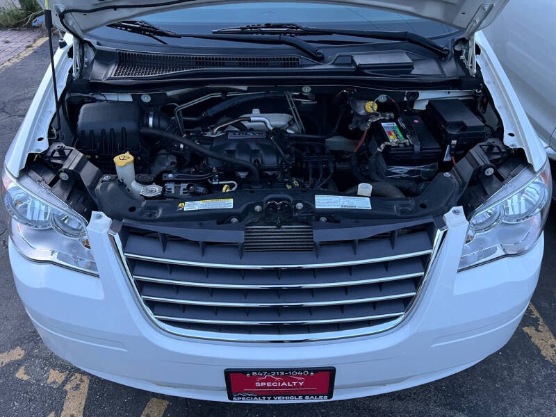 2008 Chrysler Town and Country Touring