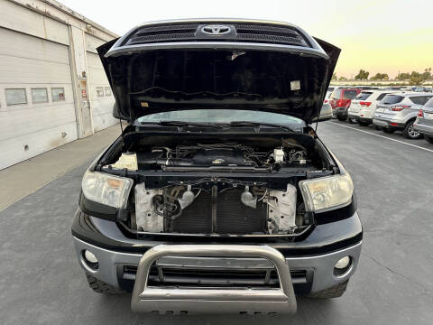 2012 Toyota Tundra Grade