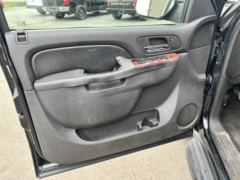 2014 Chevrolet Suburban LT