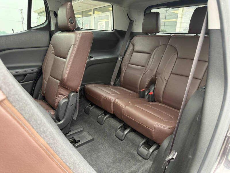 2017 GMC Acadia SLE-2
