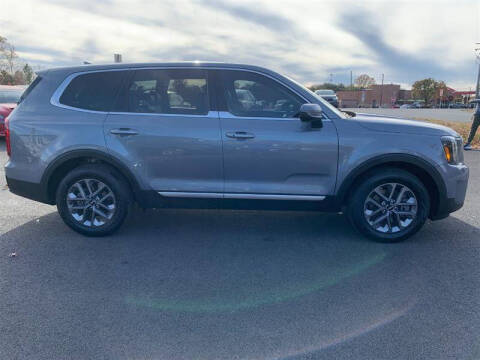 2024 Kia Telluride LX