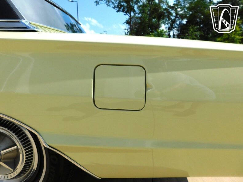 1966 Ford Thunderbird