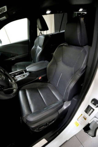 2024 Lexus TX 550h+ Luxury