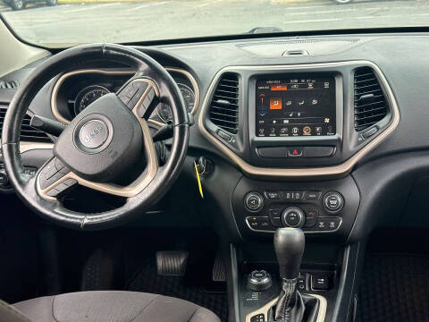 2016 Jeep Cherokee Latitude