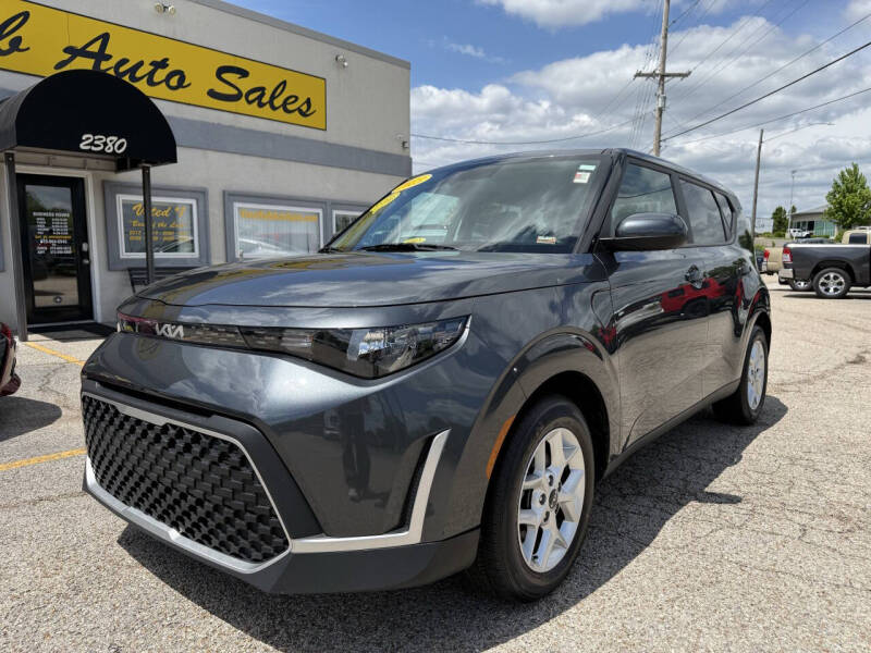 2023 Kia Soul LX - Photo 2