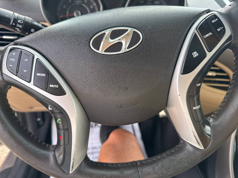 2013 Hyundai Elantra Limited