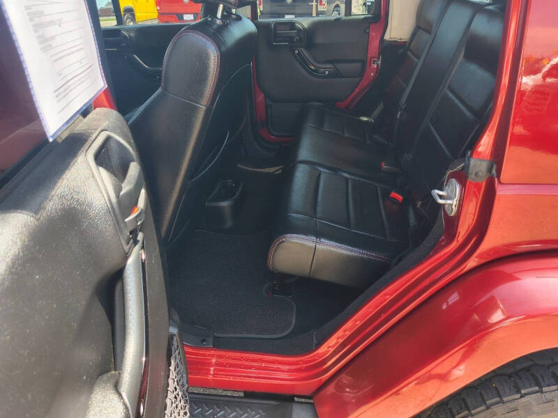 2012 Jeep Wrangler Unlimited Sahara