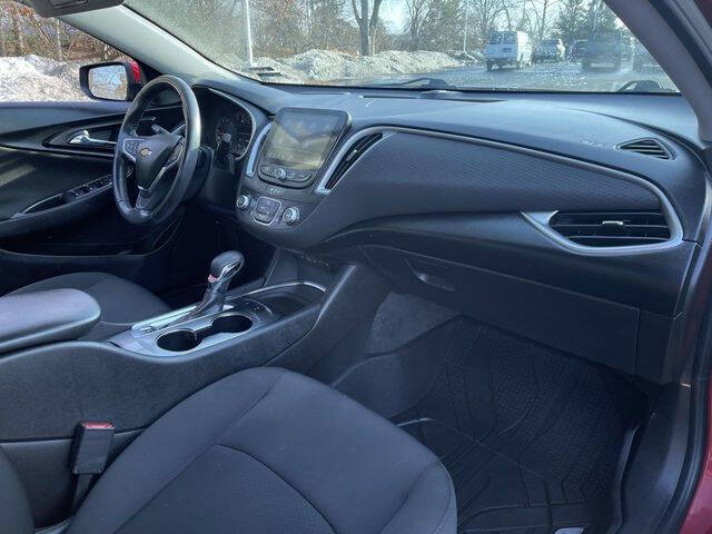 2022 Chevrolet Malibu RS