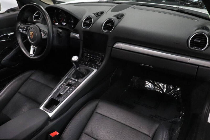 2019 Porsche 718 Boxster