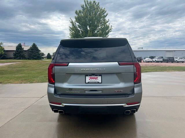 2025 GMC Yukon XL Denali