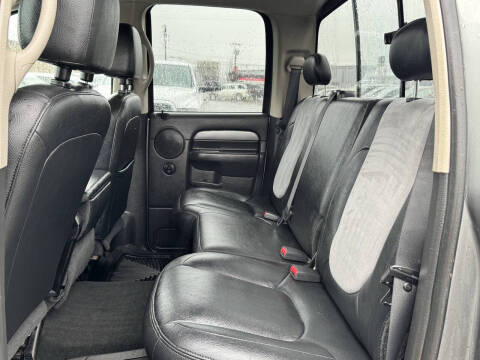 2005 Dodge Ram 3500 SLT