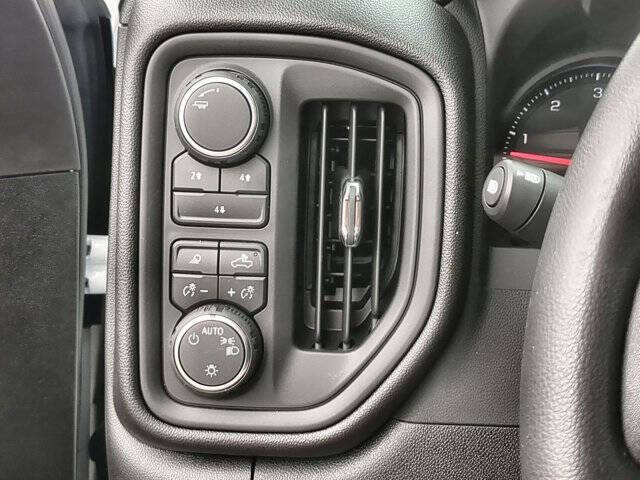 2025 Chevrolet Silverado 3500HD CC Work Truck