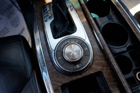2017 Infiniti QX80