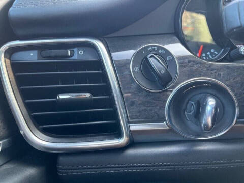 2012 Porsche Panamera Turbo S