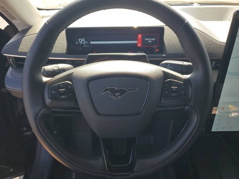 2025 Ford Mustang Mach-E Premium