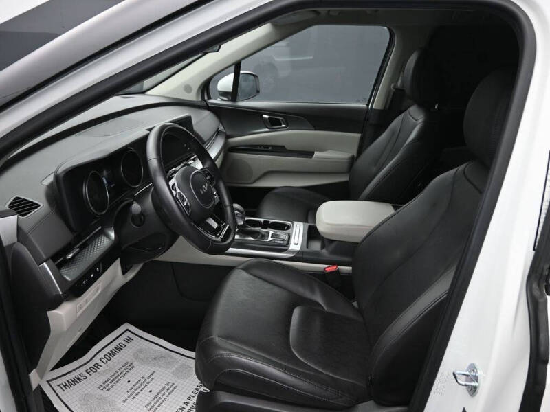 2024 Kia Carnival