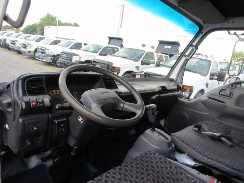 2006 Isuzu NQR