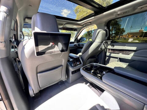 2020 Lincoln Navigator L Reserve