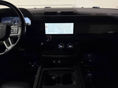 2022 Land Rover Defender 110 S