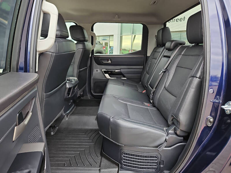 2024 Toyota Tundra Limited HV