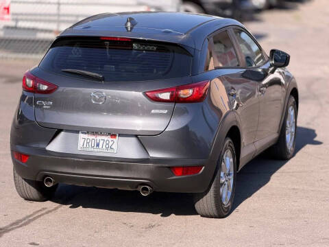 2016 Mazda CX-3 Sport