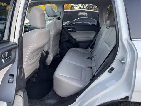 2014 Subaru Forester 2.5i Touring