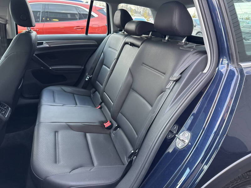 2017 Volkswagen Golf Alltrack TSI SE 4Motion