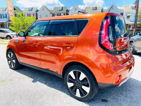 2019 Kia Soul +