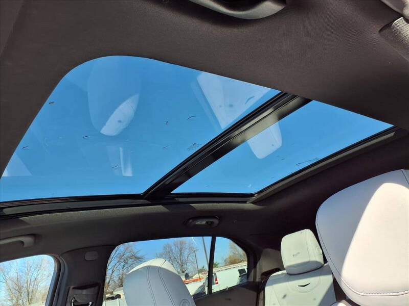 2024 Cadillac XT4 Sport