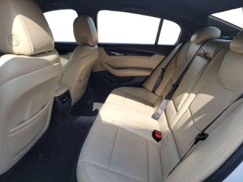 2022 Cadillac CT5 Premium Luxury