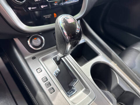 2023 Nissan Murano SV