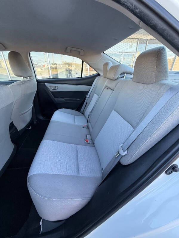 2015 Toyota Corolla LE