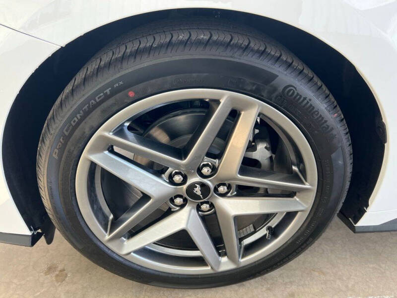 2025 Ford Mustang EcoBoost