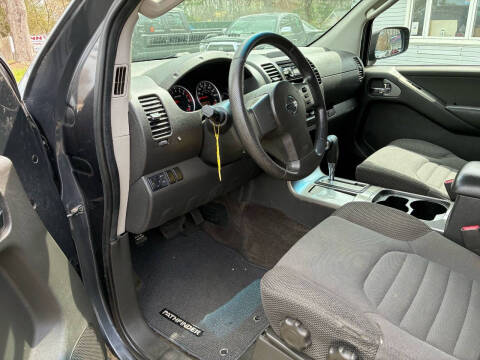 2012 Nissan Pathfinder S