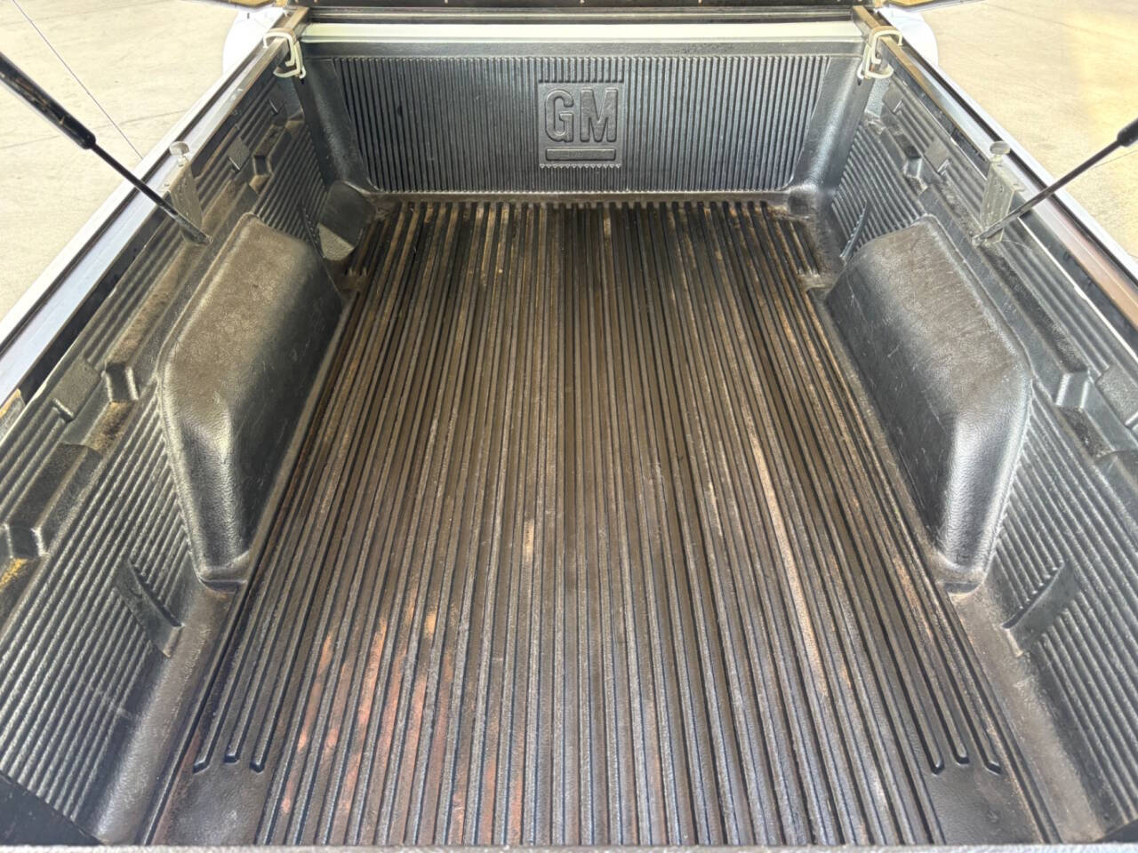 1999 Chevrolet S-10 9