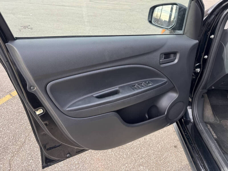 2021 Mitsubishi Mirage SE